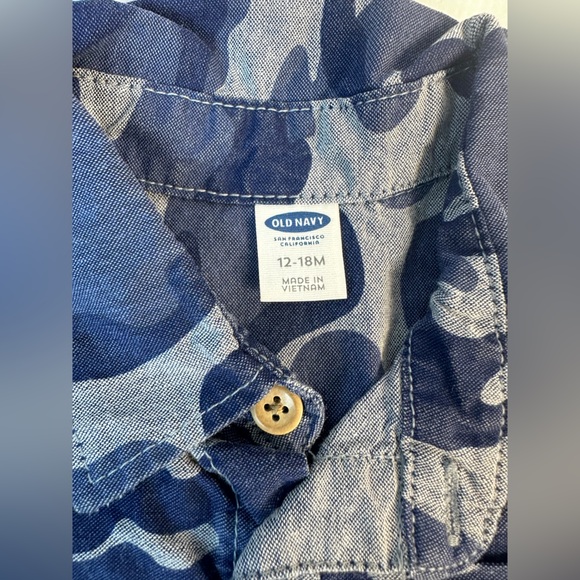 2 Set Lot Bundle - Boys 12-18 Months Button Short Pocket Romper (read for brand) - Picture 4 of 8